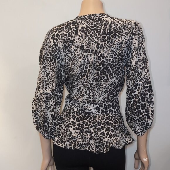Banana Republic Leopard Print Wrap Top Peplum Hem Balloon Sleeve Low Vneck - Picture 7 of 13